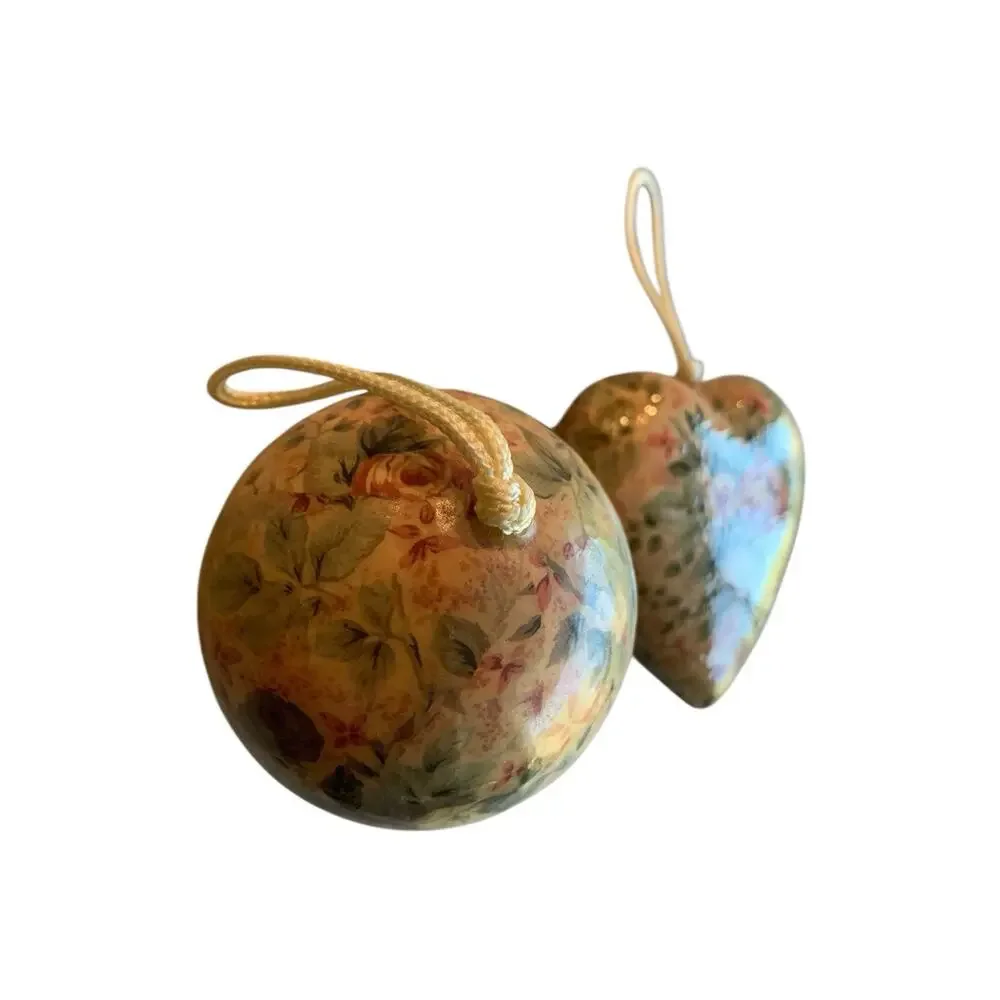 Napco‎ Set 2 Paper Mache Decoupage Christmas Ornament Victorian Flowers 3-4 